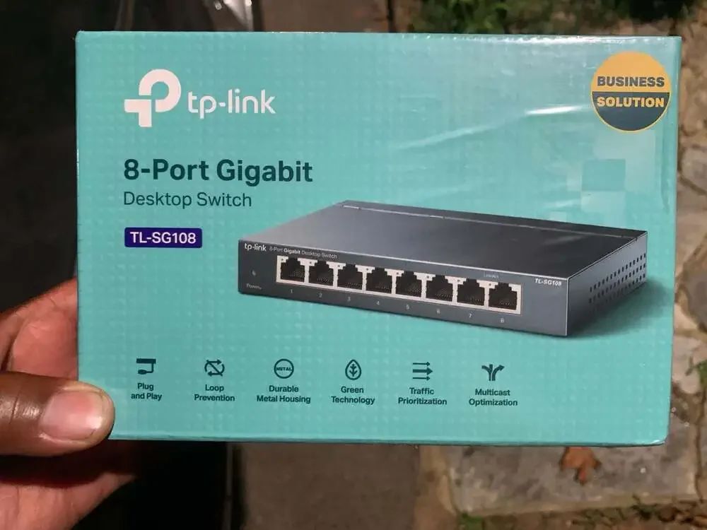TP-Link TL-SG108 8-Port Gigabit Desktop Switch